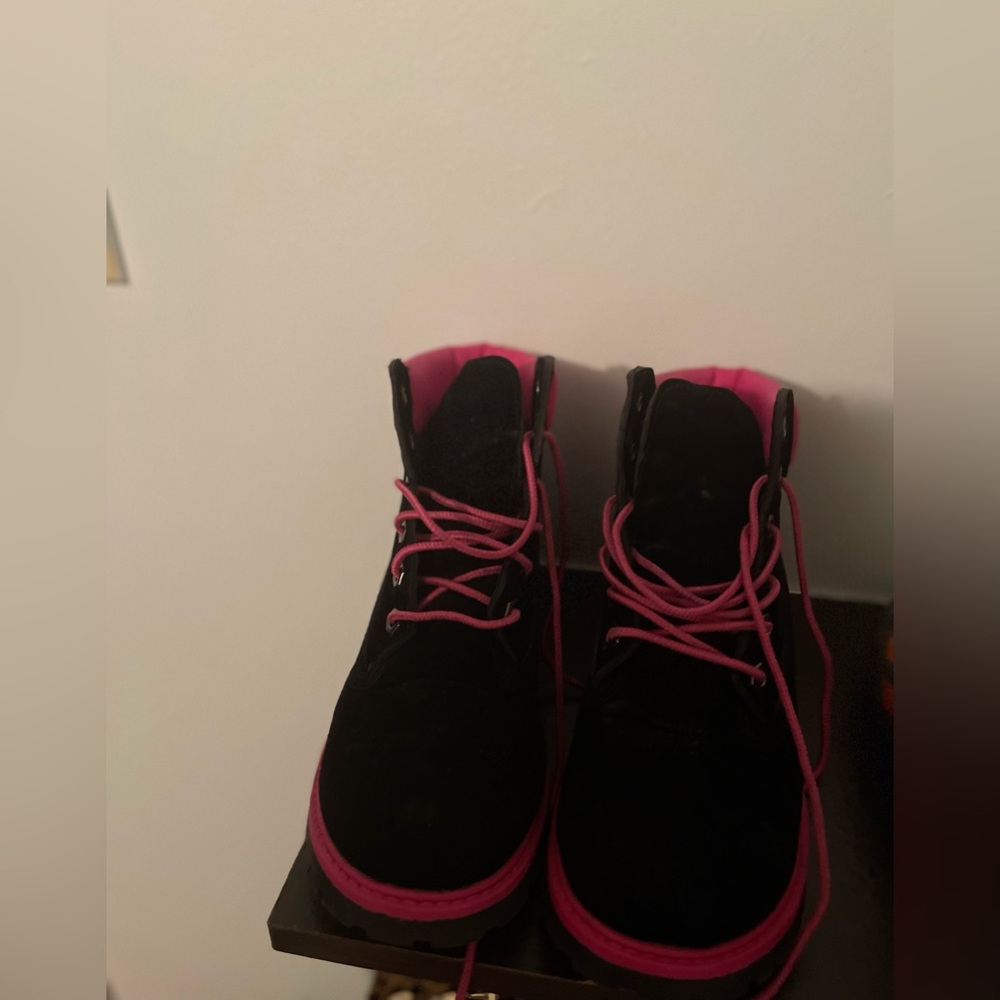 Girls Boots!